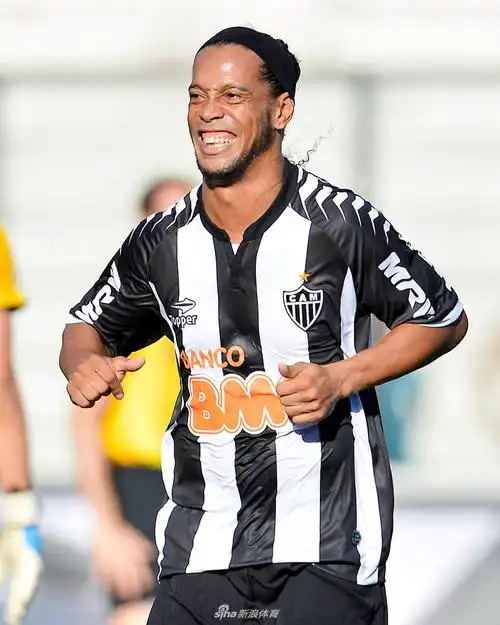 是来自埃及 是来自埃及